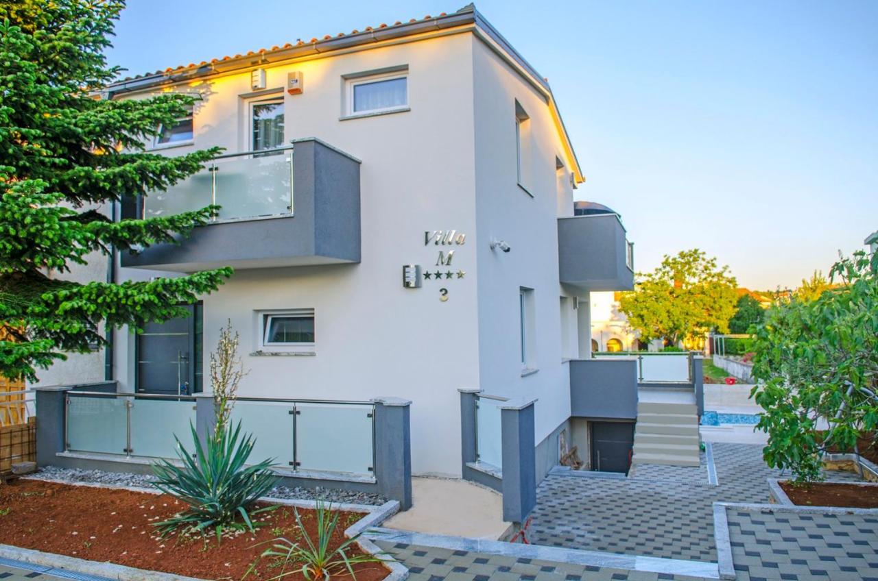 Villa Mmm Vantacici Kültér fotó