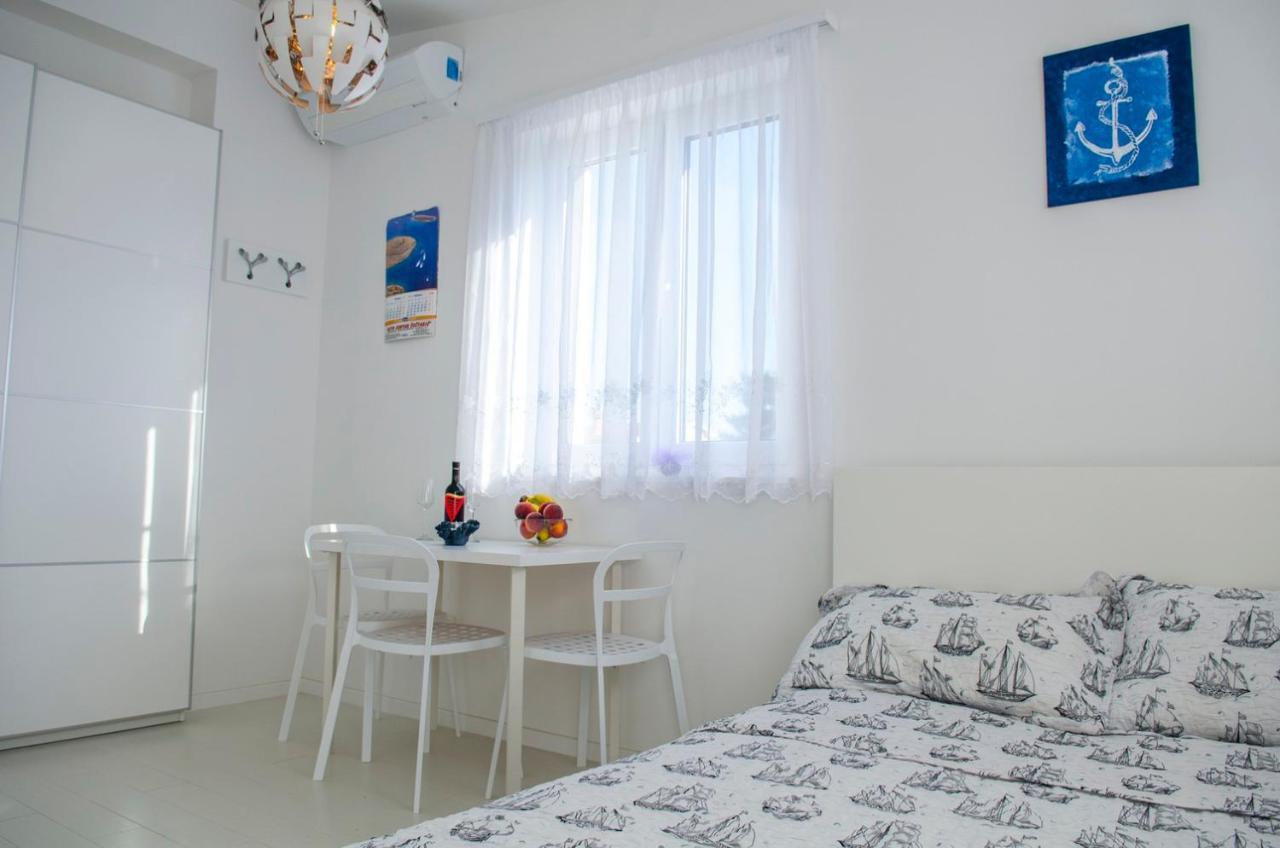Villa Mmm Vantacici Kültér fotó